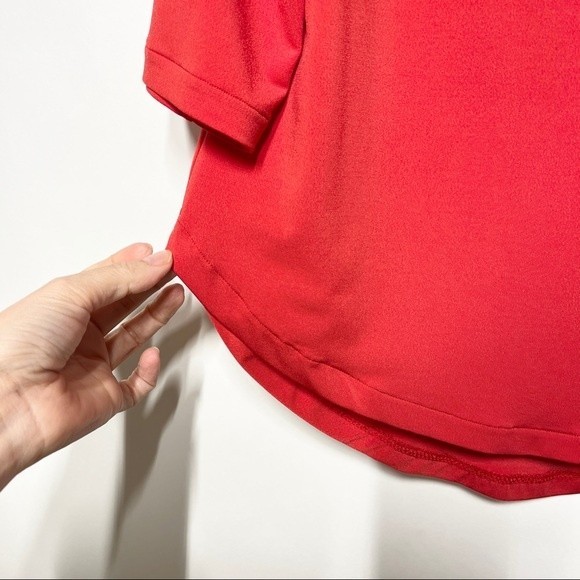 H by Halston Off the Shoulder Elastic Shoulder Top in Red S NWOT - Picture 5 of 8